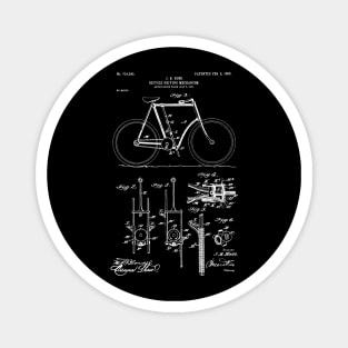 Bicycle driving mechanism 1903 / Cyclist patent present Edit Magnet